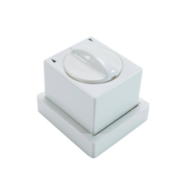 Surface mount switch with base plate